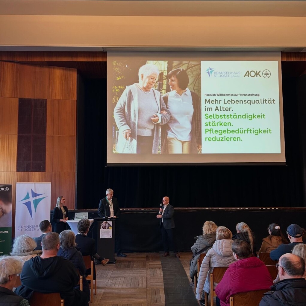 Präsentation zur Verbesserung der Seniorenbetreuung.